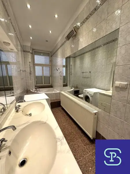 Betriebsobjekt 435m² mit Einfahrt Nähe Linzer Straße - 1140 Wien