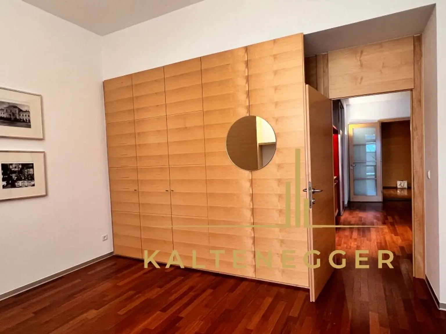 Nußdorfer Platz: Hochwertiges Büro 608 m² mit großer Terrasse  -   MIETE  10 € / m²