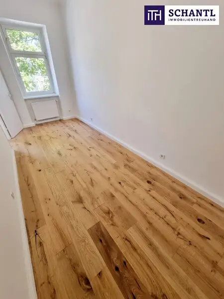 Altbauflair clever geplant - 3 Zimmer in kompakter Größe! Entzückende Altbauwohnung + Traumhaft schönes Haus + Perfekte Infrastrukur und Anbindung + Neue Einbauküche! Jetzt zugreifen!