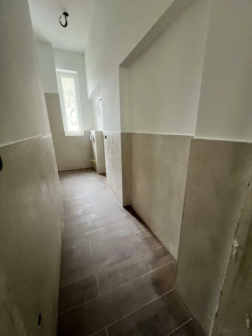Modernisierter Altbau für Büro oder Ordination nähe Lendplatz -> Top 1