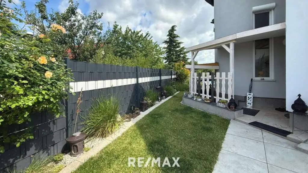 Absolute Ruhelage/Haus mit wunderschönem Garten!