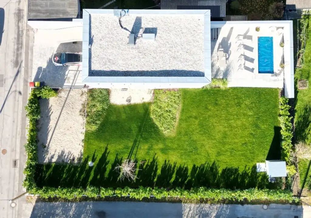 Langenzersdorf: Modernes Designer-Einfamilienhaus auf Eigengrund