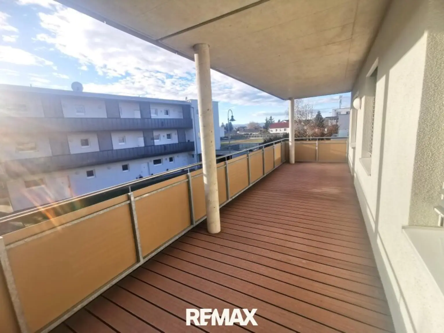 Balkon (2)