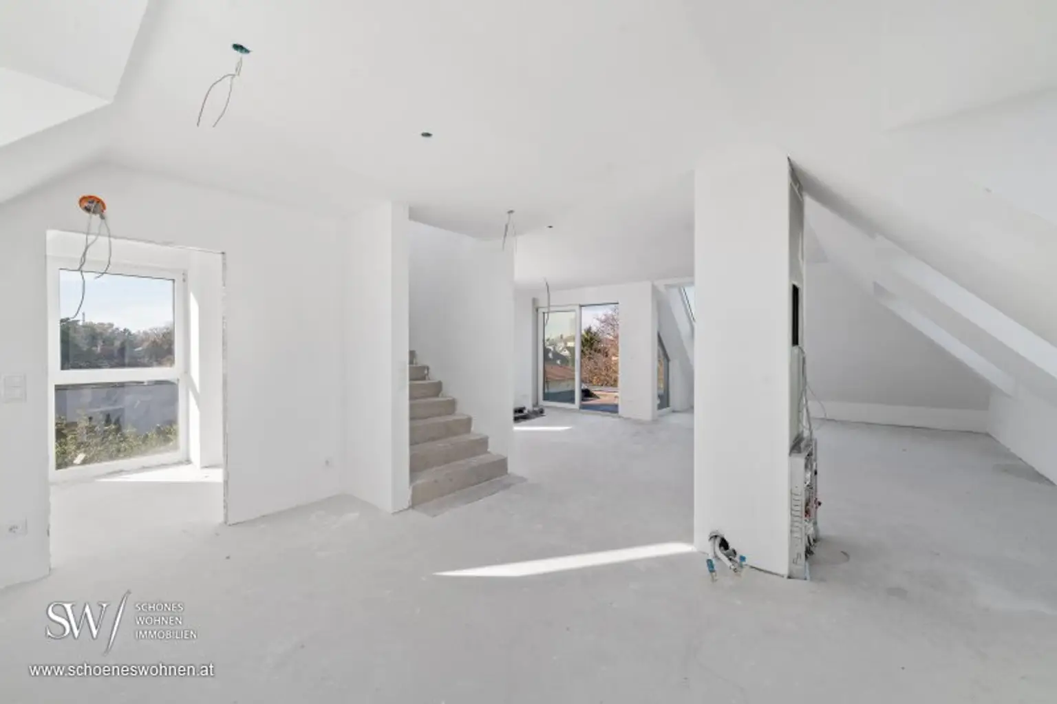 MODERNE NEUBAU-MAISONETTE MIT PENTHOUSE-CHARAKTER! 360°C PANORAMA! WOHNEN - ARBEITEN - LEBEN (english version available upon request)