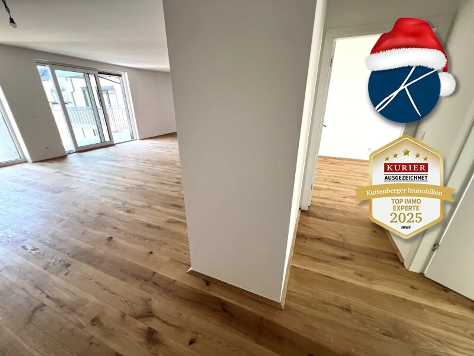 Wohnküche und Gang zu den Zimmern