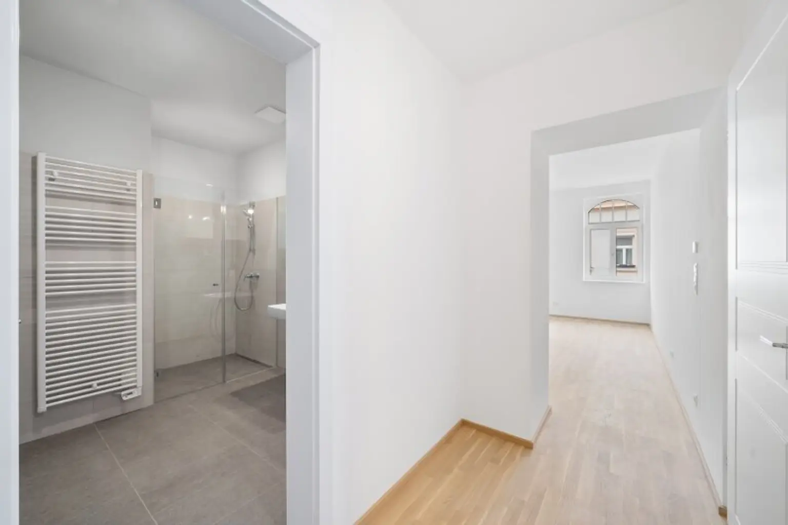 2-Zimmer-Altbaueigentumswohnung in generalsaniertem Altbau