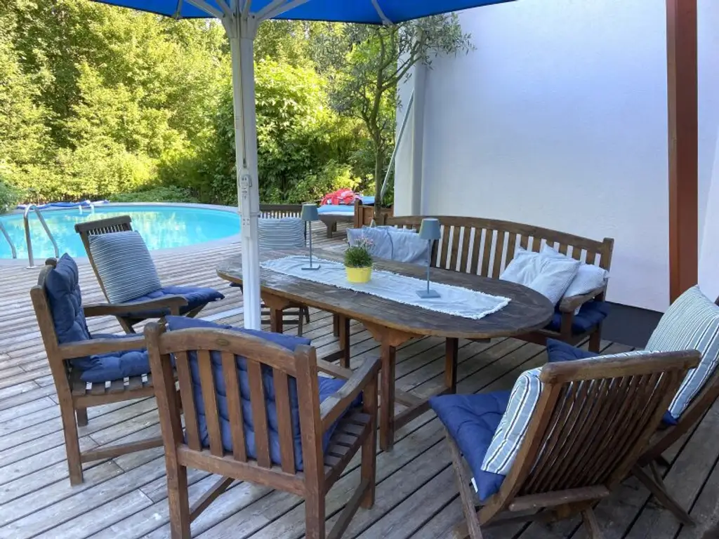 (!) Familienhit mit Charme - gut geschnittene Doppelhaushälfte mit Garten & Pool in Gaaden (!)