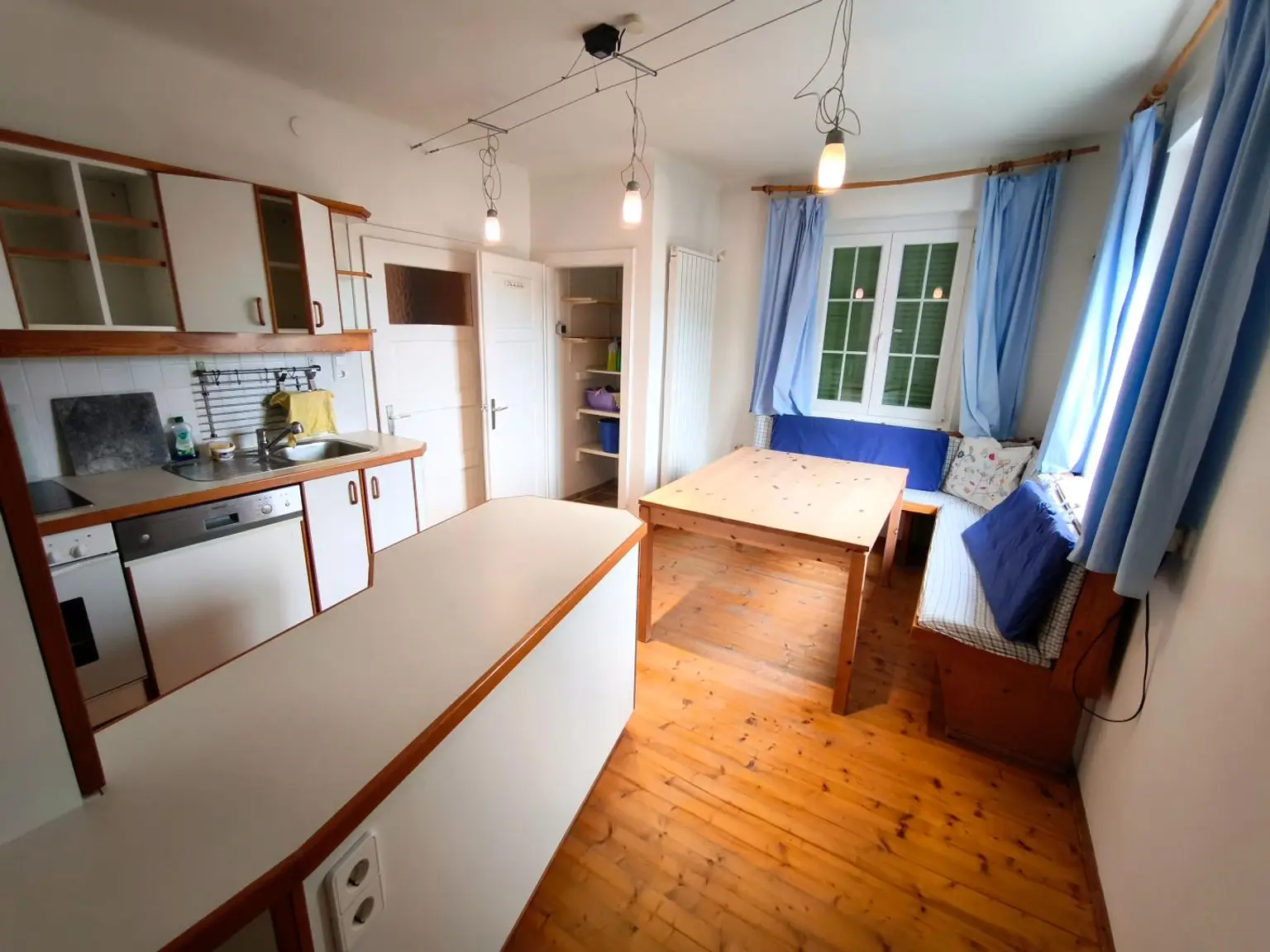 Küche Esszimmer  (3)