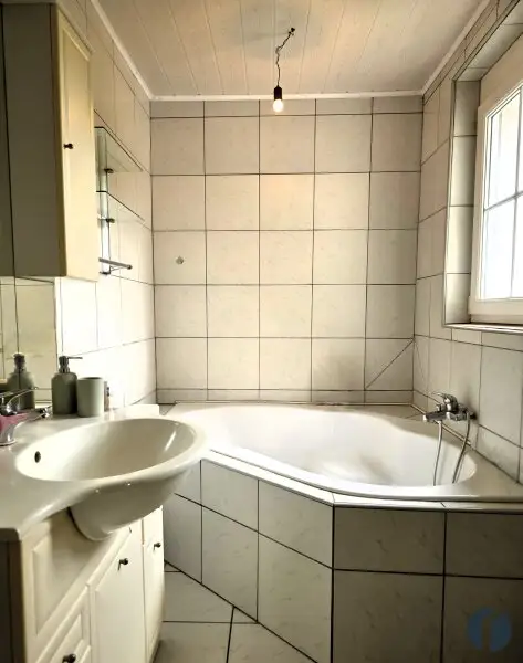 Schönes Siedlungshaus mit Naschgarten!