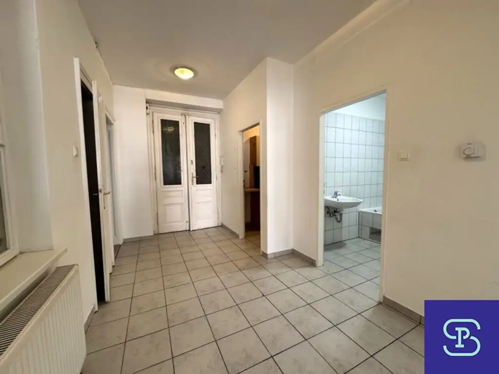 Provisionsfrei: Klassischer 80m² Altbau mit 3 Zimmern und Einbauküche - 1090 Wien