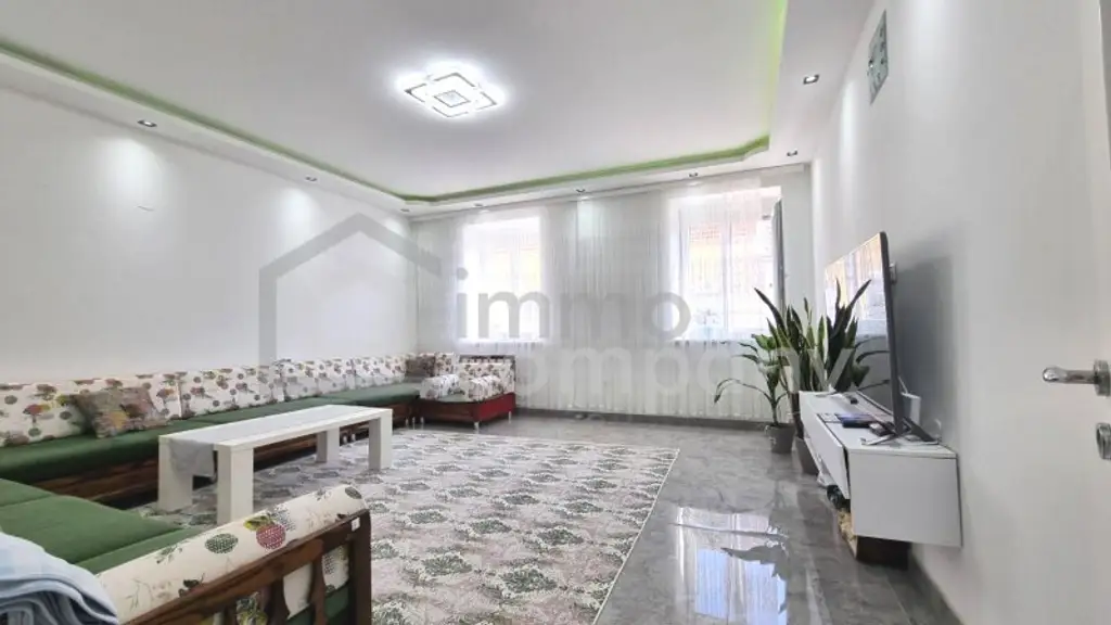 WIE NEU!! Komplett saniertes Einfamilienhaus mit Charme und viel Platz