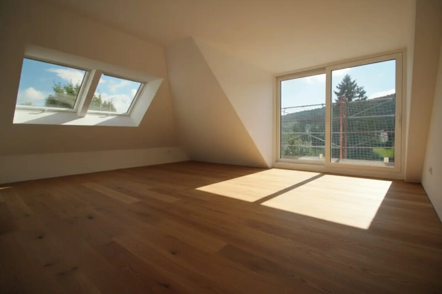 ERSTBEZUG | Moderne 3-Zimmer Maisonette-Wohnung in kleinem, charmantem Bauträgerprojekt | TOP 7