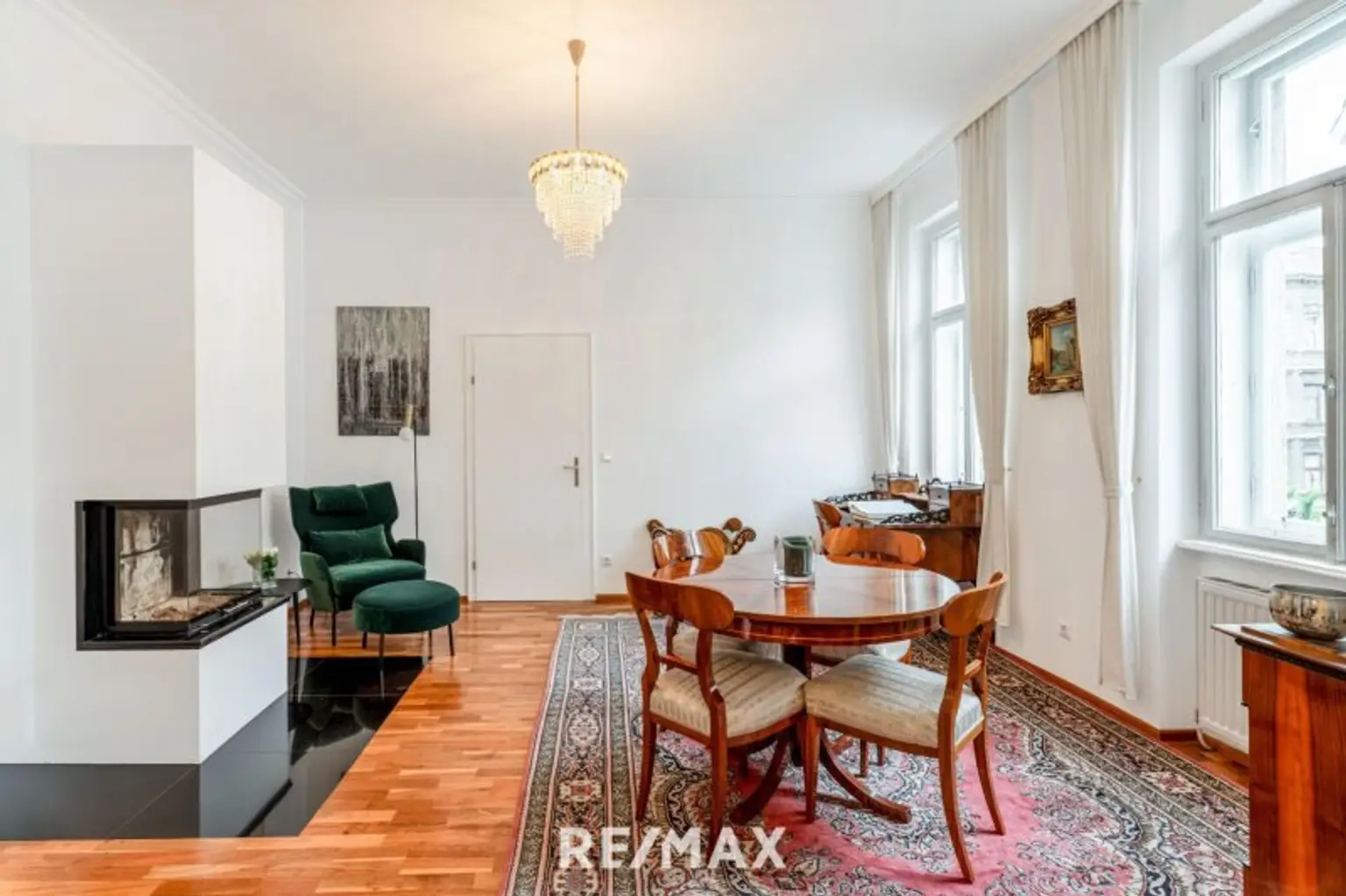 Sanierter Altbau | 3 - 4 Zi | Offener Kamin | Grenze 18. Bezirk