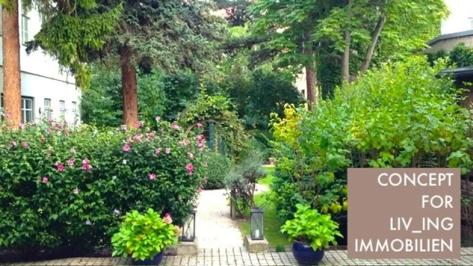 4 Zimmer Altbauflair in Altwiener Fuhrwerkerhaus. 88m2. Idyllischer Allgemeingarten. Sanierungsbedarf. Nahe Schloss Schönbrunn &Hietzing.