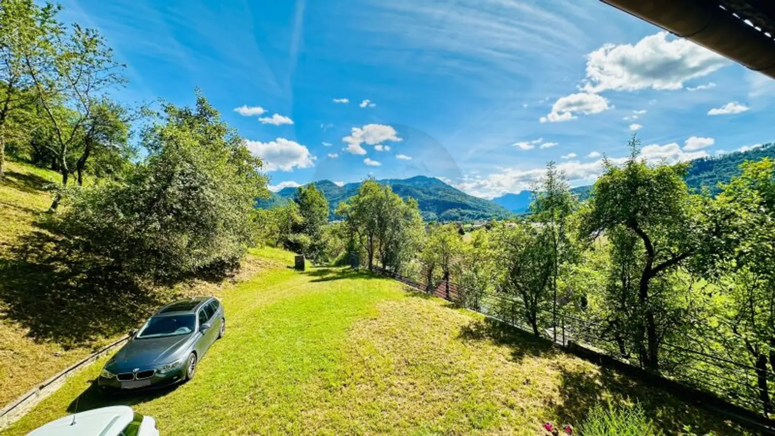 Besichtigungstag am 19.09.2025 !! Traumhaftes Einfamilienhaus mit Bergblick