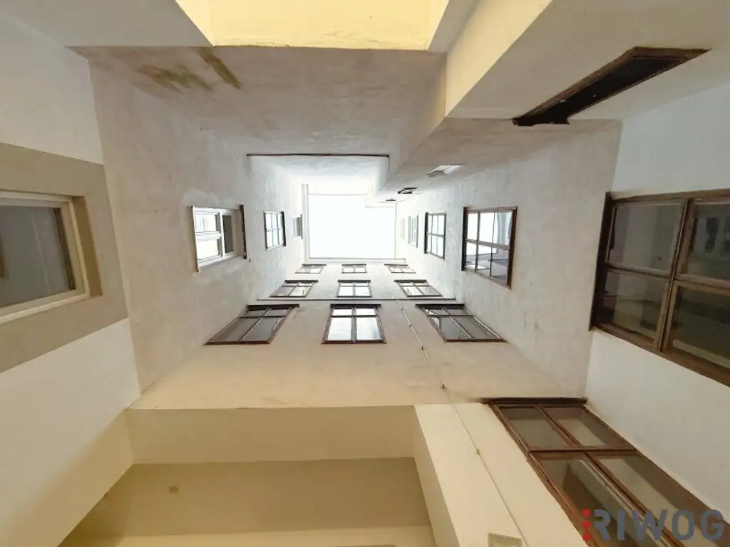 Baubewilligter Rohdachboden nahe U3