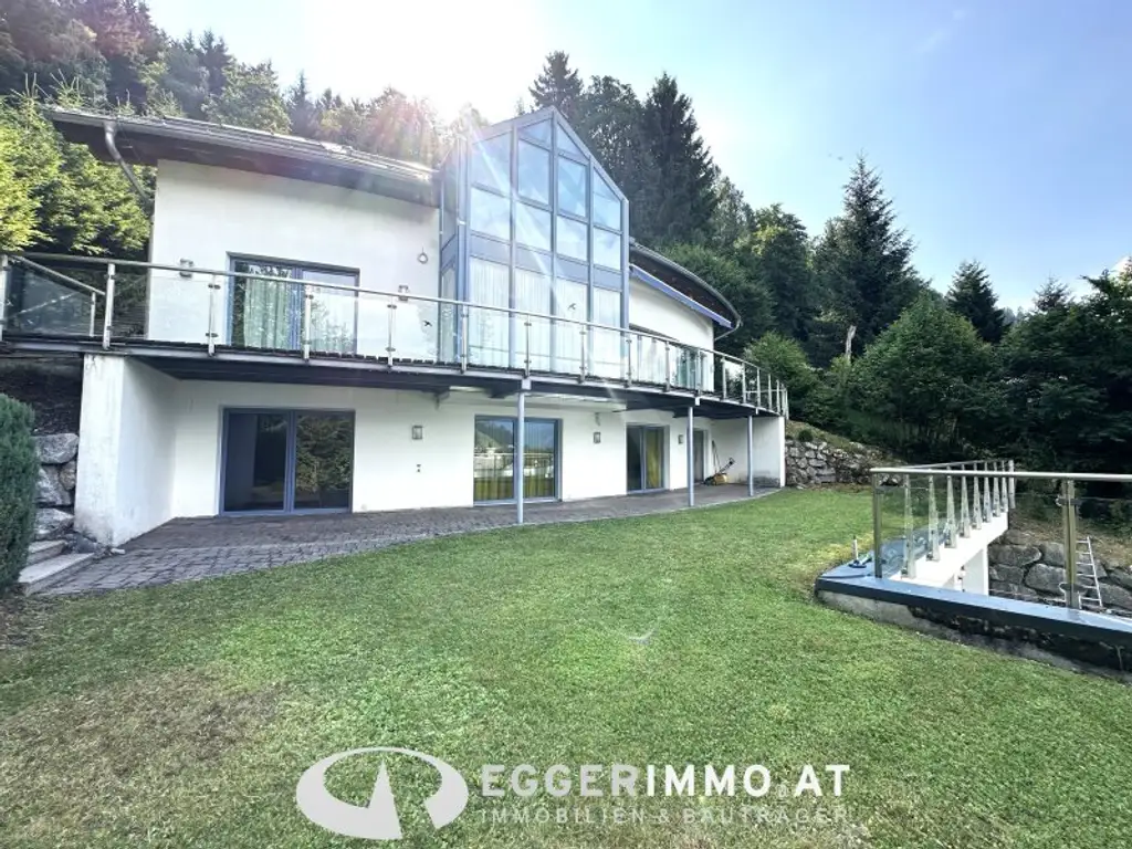5700 Zell am See; unique single-family house, approx. 445 living space, garden, terrace, swimming pool, sauna, elevator in the house, 2 garages, unobstructed lake view,
