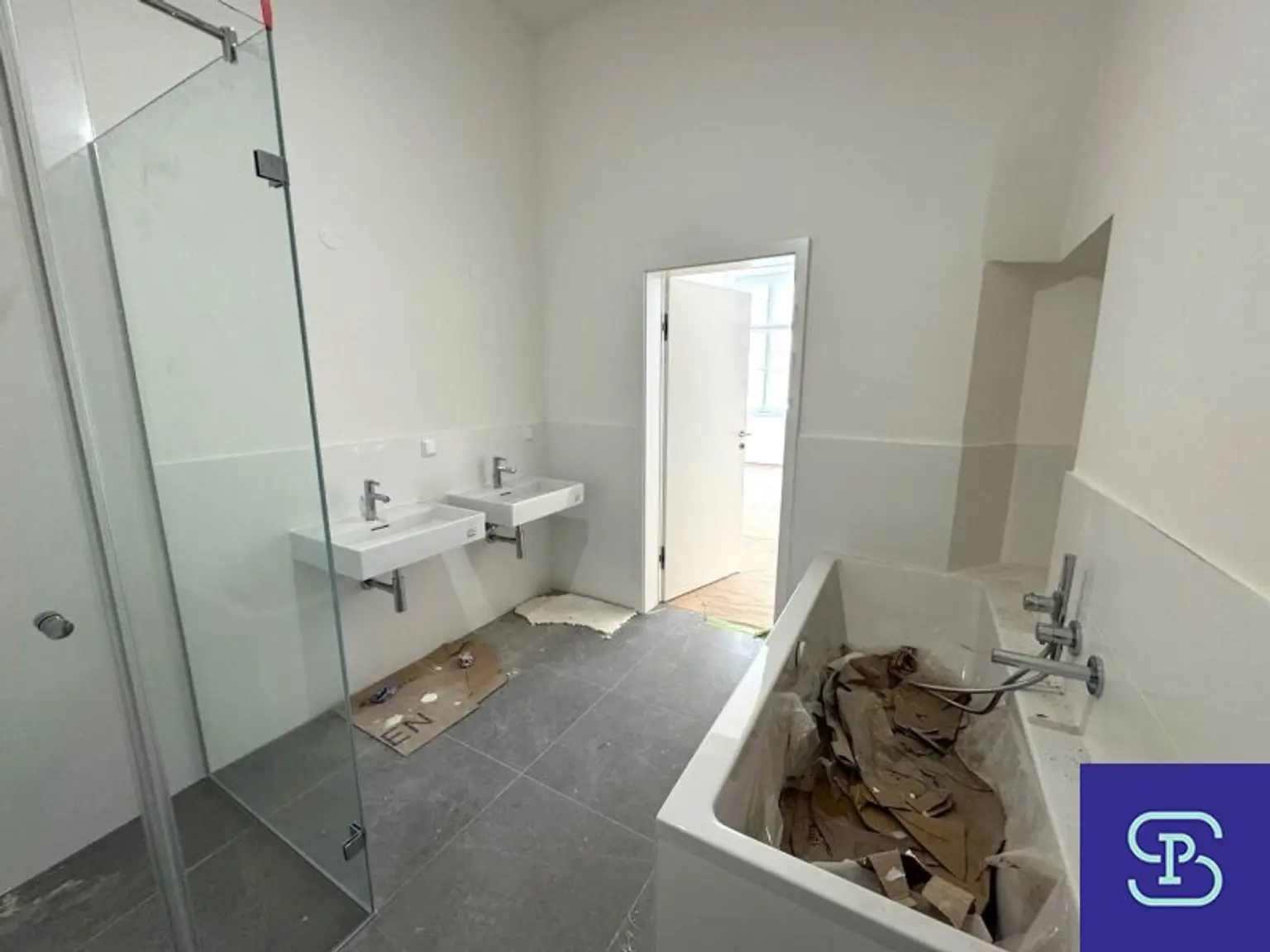 Badezimmer 2