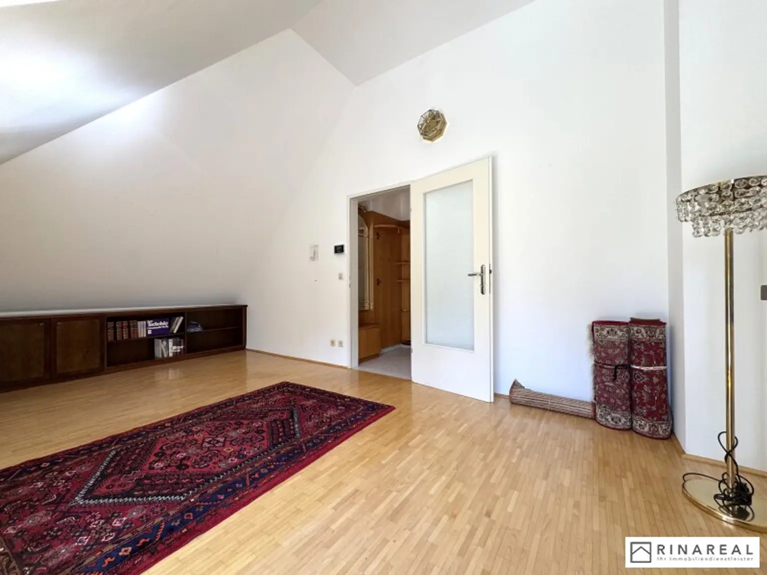 ALSZEILE | Schöne 2 Zimmer DG-Terrassenwohnung mit Grünblick | ca. 62 m² Wohnfläche | zzgl. Tiefgaragenstellplatz