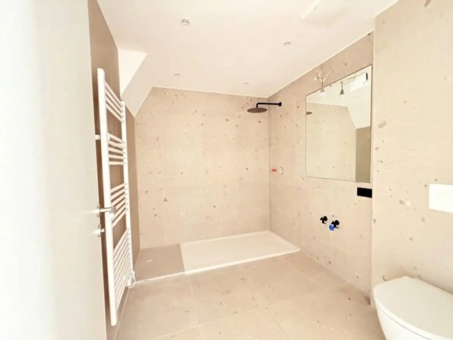 Badezimmer 2