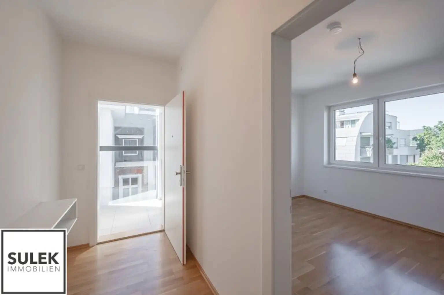Schöne 3 Zimmer Wohnung mit Balkon im Herzen Döblings!
