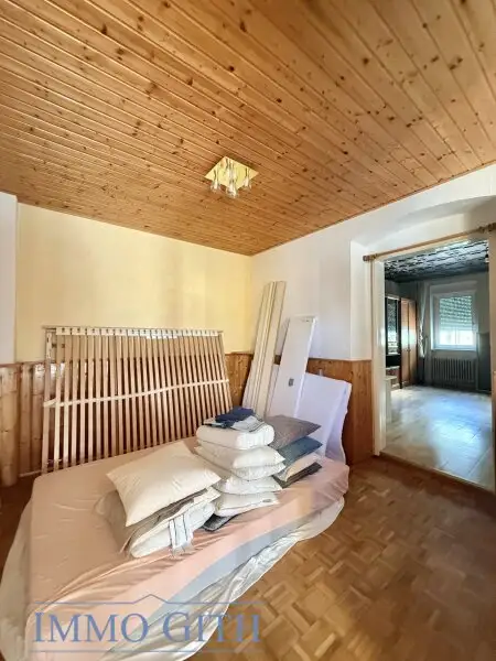 RUHIGE SACKGASSENLAGE MIT POTENZIAL – 652 M² GRUNDSTÜCK MIT EINFAMILIENHAUS, POOL & EINREICHPLAN IN GUNTRAMSDORF ZU KAUFEN!