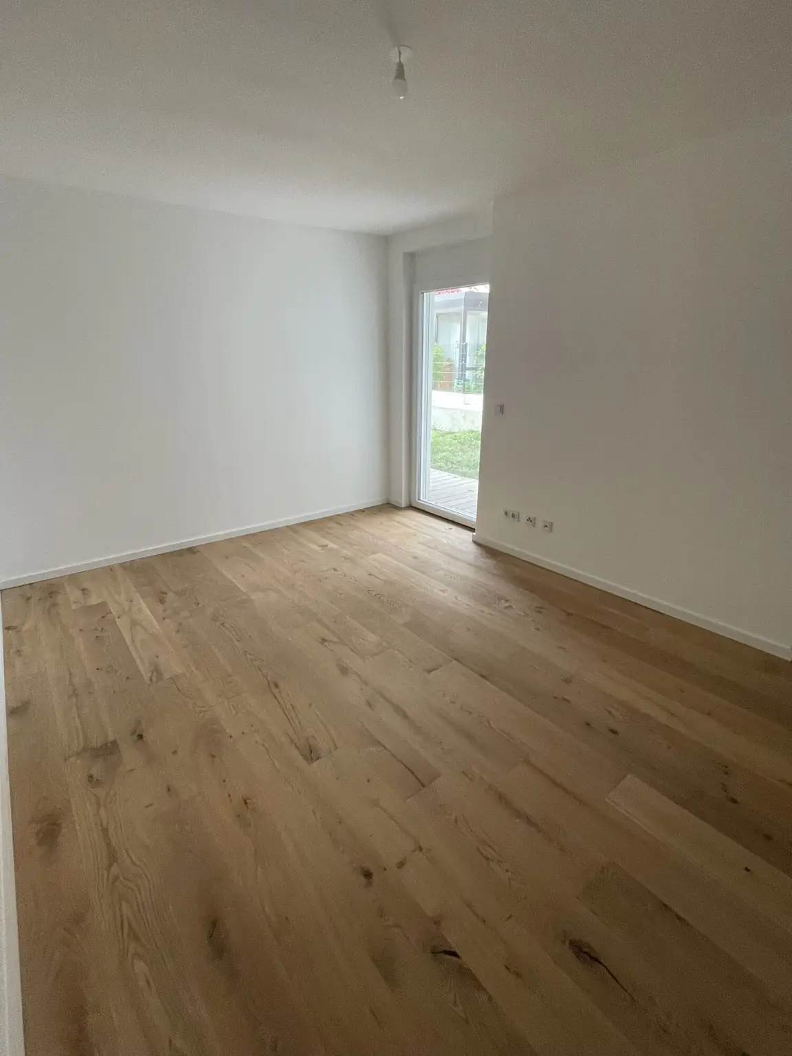 CARL 7 – Top 1 – Zimmer 1