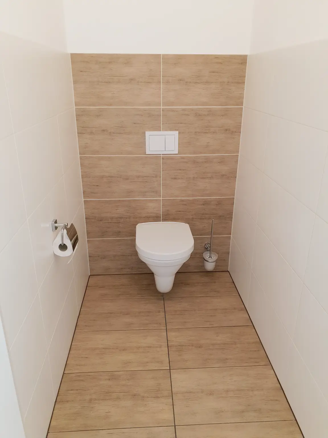 Neuwertige 3 Zimmer Wohnung mit Balkon + 2 Parkplätzen!!