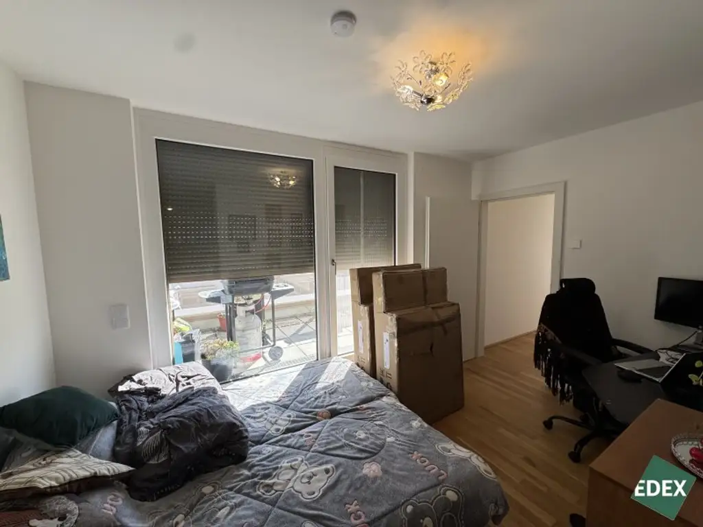 Gemütliche 3-Zimmer-Wohnung mit großzügiger Terrasse nahe U1 Rennbahnweg