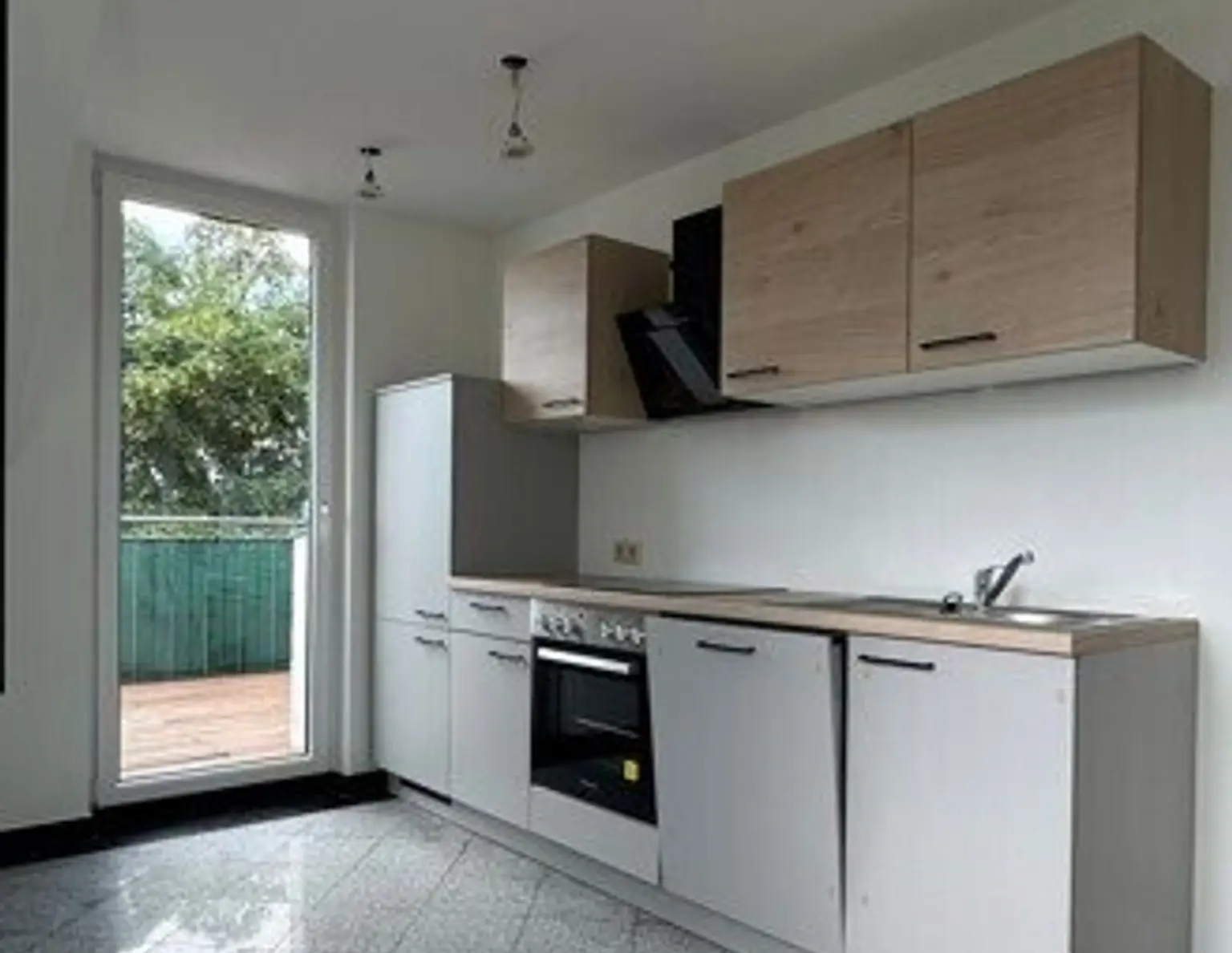 Charmante 5-Zimmer-Maisonette mit Terrasse im Itzling - auch für Studenten als 4er-WG ideal