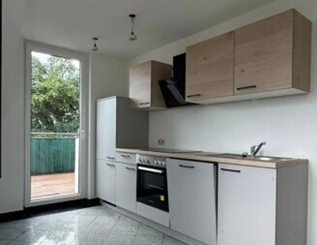 Charmante 5-Zimmer-Maisonette mit Terrasse im Itzling - auch für Studenten als 4er-WG ideal