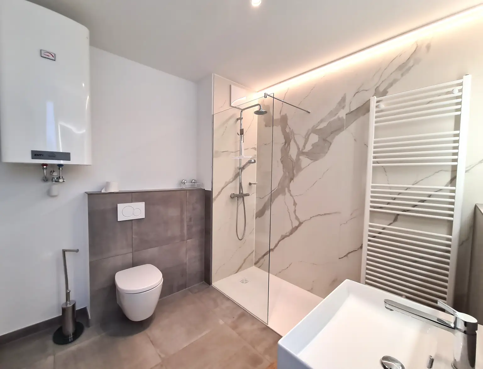 Schöne moderne 2-Zimmerwohnung in Pitten!