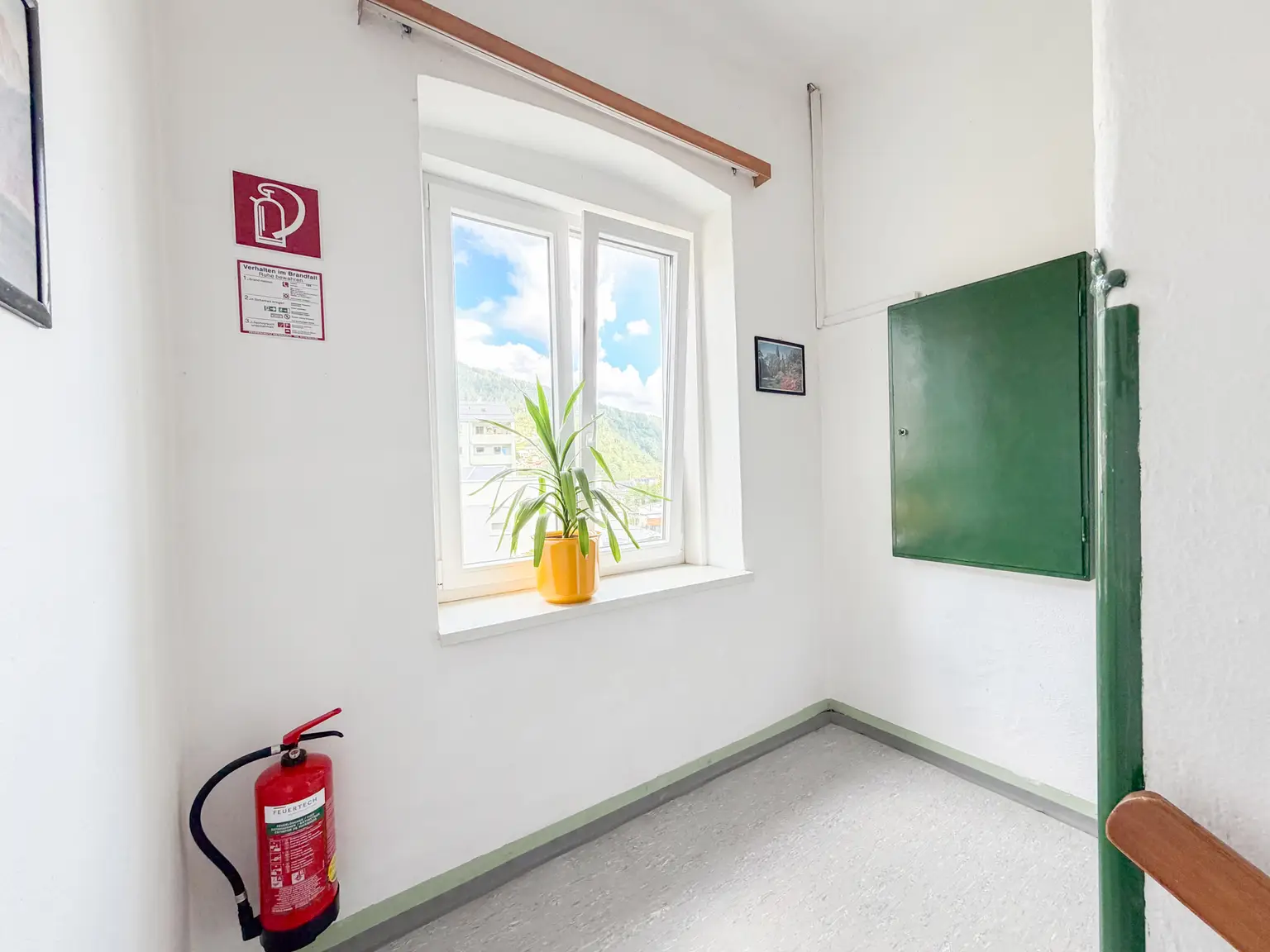 Attraktives Zinshaus mit 4 Wohneinheiten zu verkaufen!