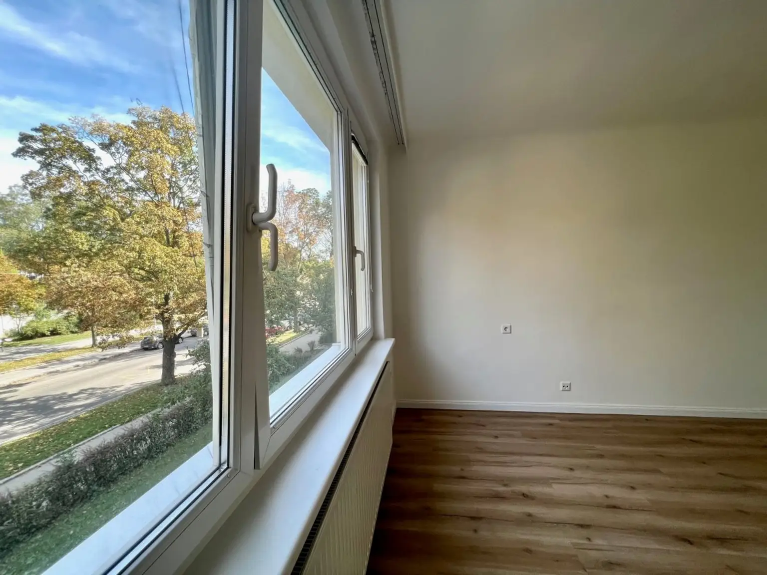 4 | ++ NEU ++ HELLE DREI Zimmer in GRÜNRUHELAGE | Prima Service Immobilien