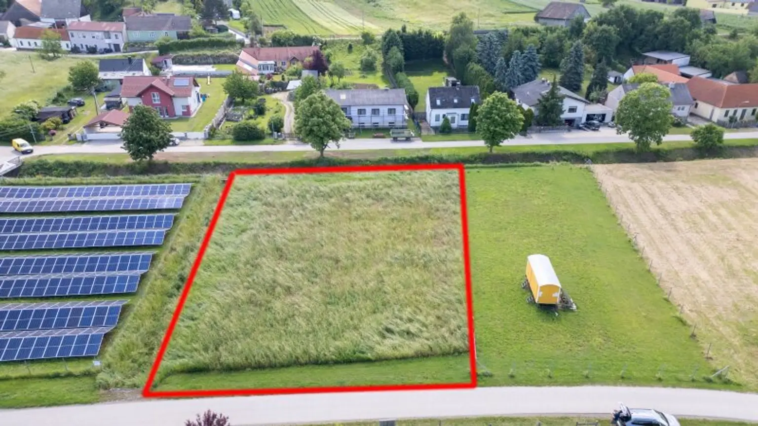 Großes Grundstück in Ruhelage! Erfüllen Sie sich ihren Traum vom Haus!