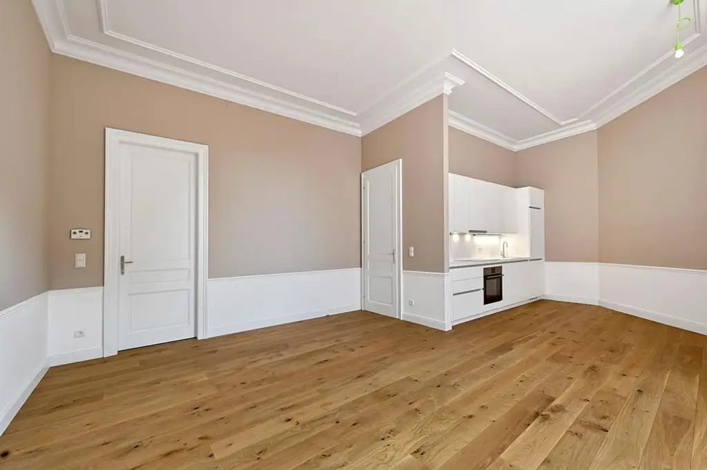 Moderner Stilaltbau mit Küche in zentraler Lage 1070 Wien