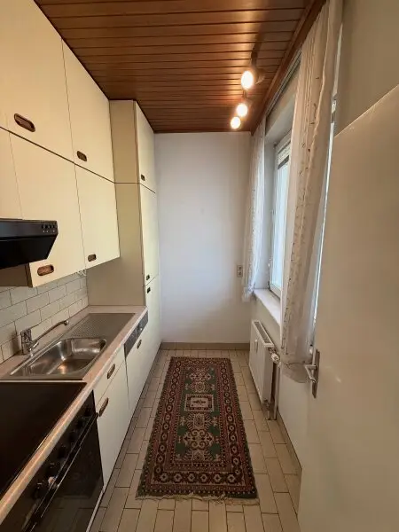 Hofmannsthalgasse (gegnüber Village im Dritten): 2-Zimmer-Neubau mit verglaster Loggia (ca. 60 m2), mit Klima & sep. Küche!