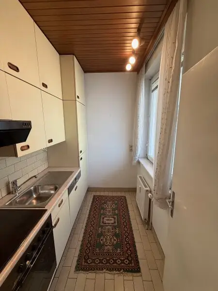 Hofmannsthalgasse (gegnüber Village im Dritten): 2-Zimmer-Neubau mit verglaster Loggia (ca. 60 m2), mit Klima & sep. Küche!