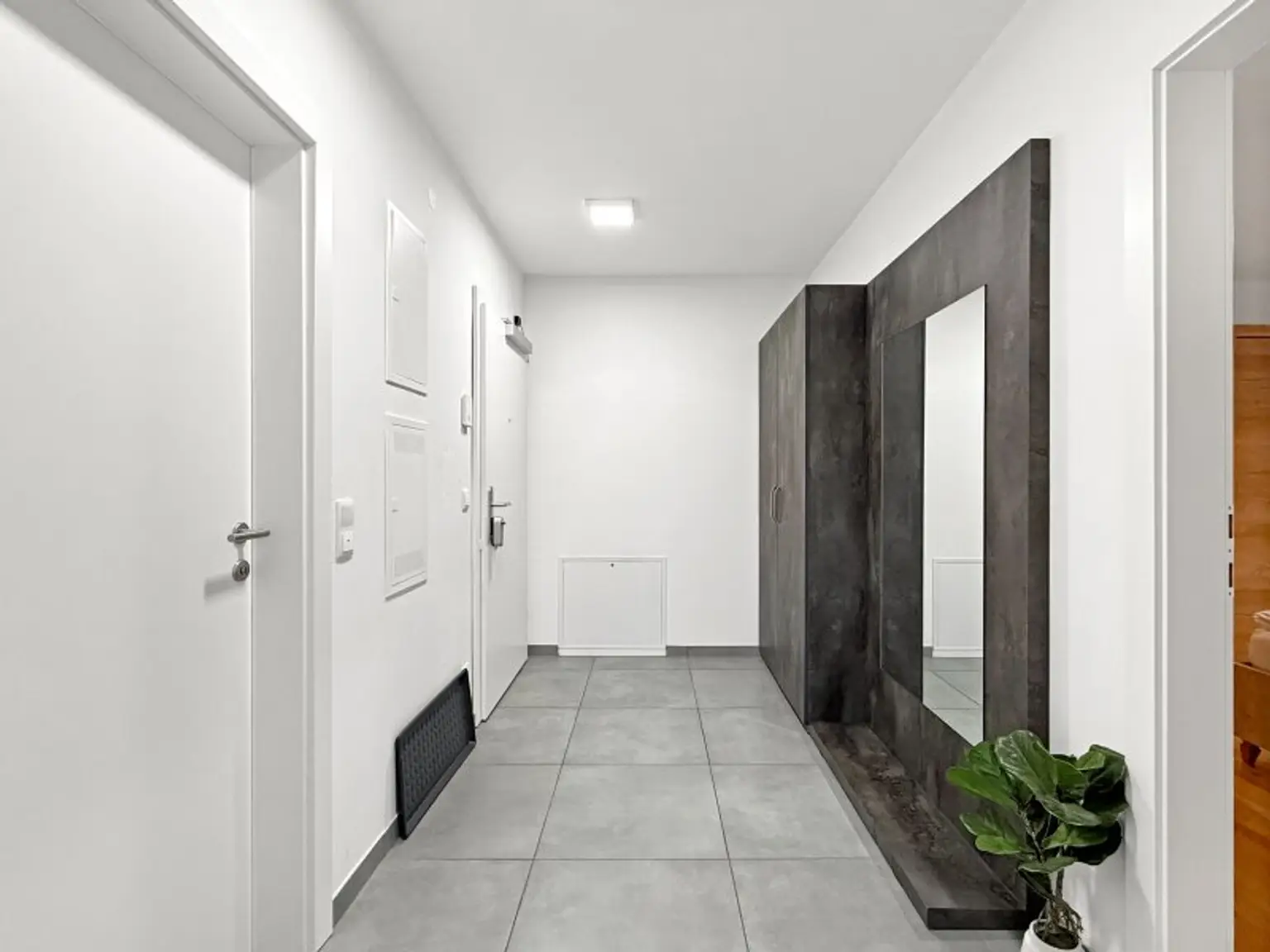 Airbnb | 2-Zimmer Wohnung im 5. Obergeschoss | Voll möbliert in 1100 Wien