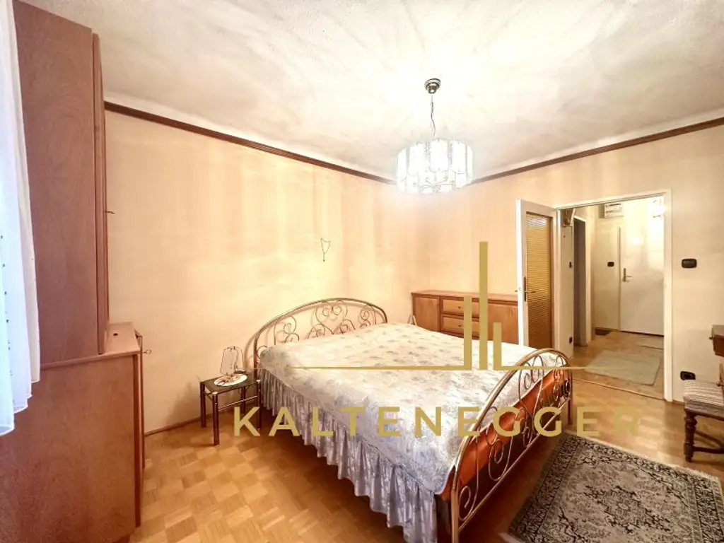 Helle 2-Zimmer-Wohnung mit Loggia nahe Zentrum von Baden