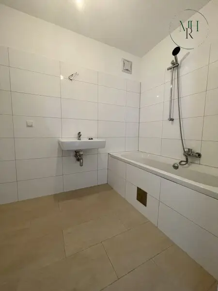 Gepflegte 3-Zimmer Wohnung mit zwei Balkonen und direkte Anbindung an die Innenstadt