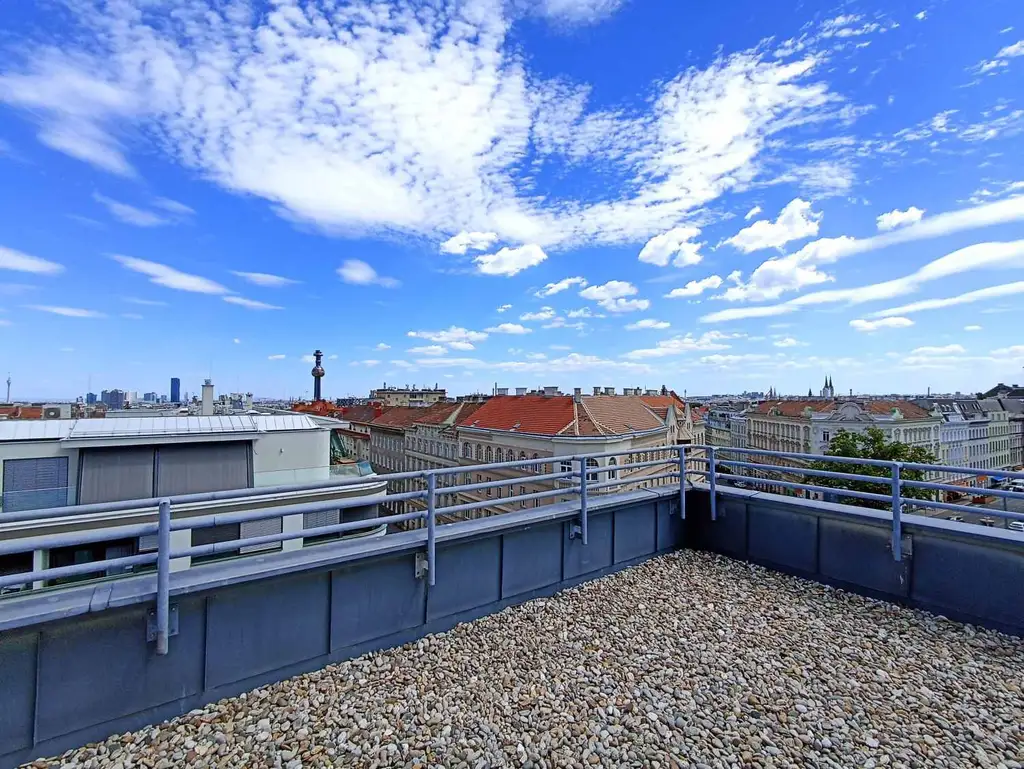 Öffentlich sehr gut angebundene Garconniere im 19ten!