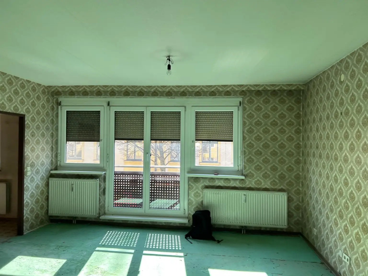 Wohnzimmer mit Loggia