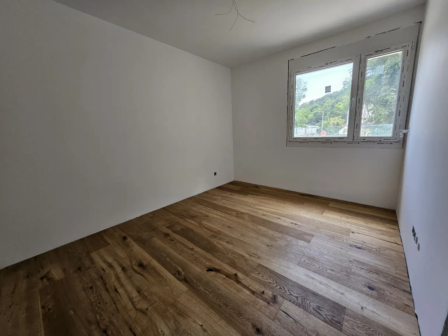 Attraktive Kleinwohnung für Anleger – Nähe AuhofCenter & S-Bahn