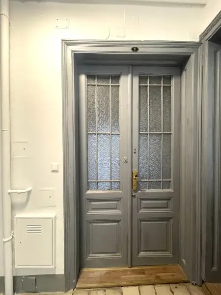 Altbaucharme - neu sanierte 1-Zimmer Wohnung mit möglichen Balkon - Nähe Landstraße