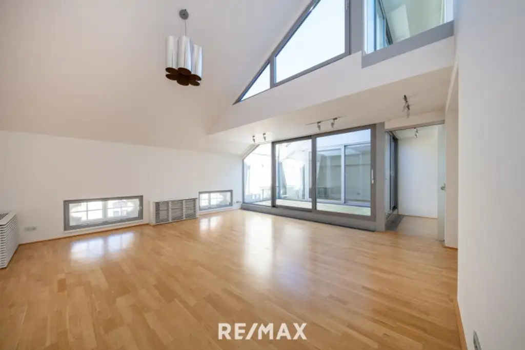 Über den Dingen: Terrassen-Maisonette mit Wiener Skyline