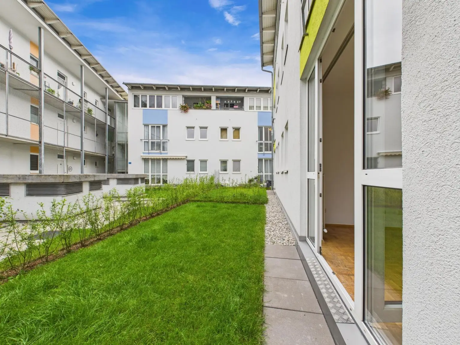 LINZ / URFAHR (PLESCHING): Perfekt aufgeteilte WOHNUNG mit ca. 44,4 m² Wohnfläche + Eigengarten ca. 28,7 m²