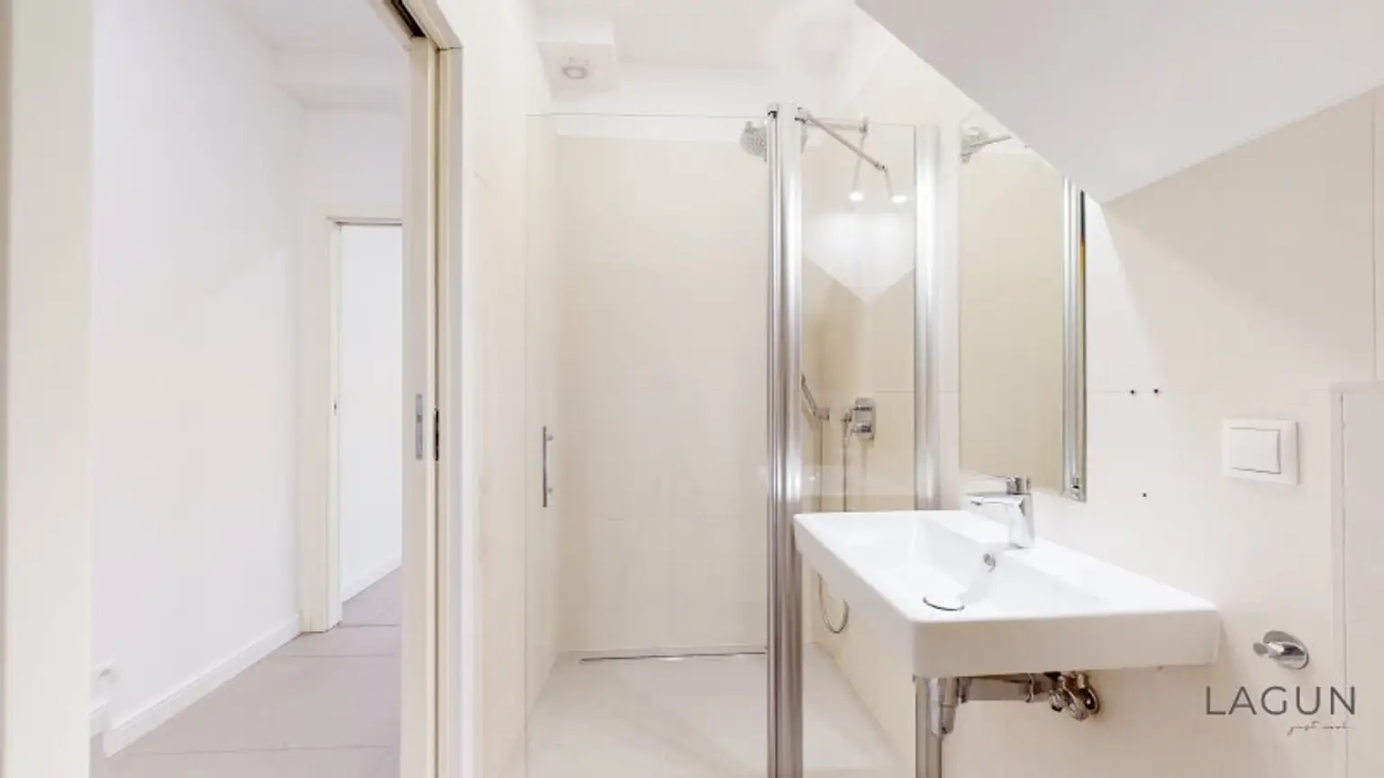 GRUPPENPRAXIS, ORDINATION, BÜRO, Innenhofgebäude mit Gartennnutzung ab 01.01.2026