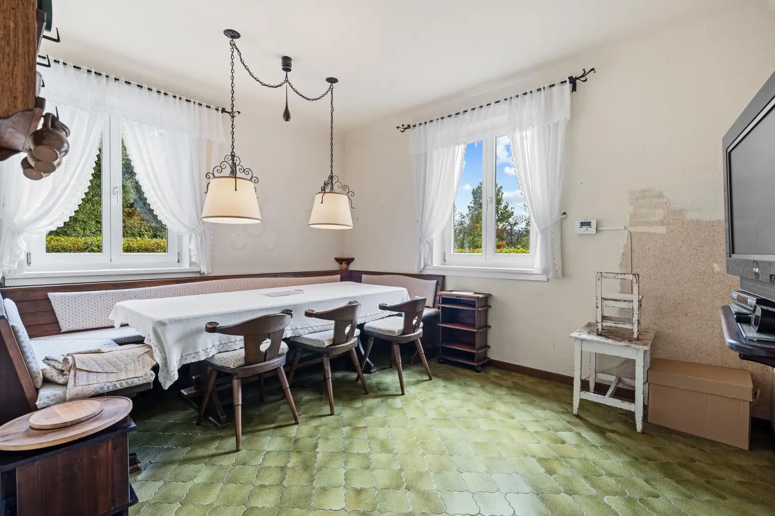 "Exklusives Einfamilienhaus in Hietzing – am Wienerwald"