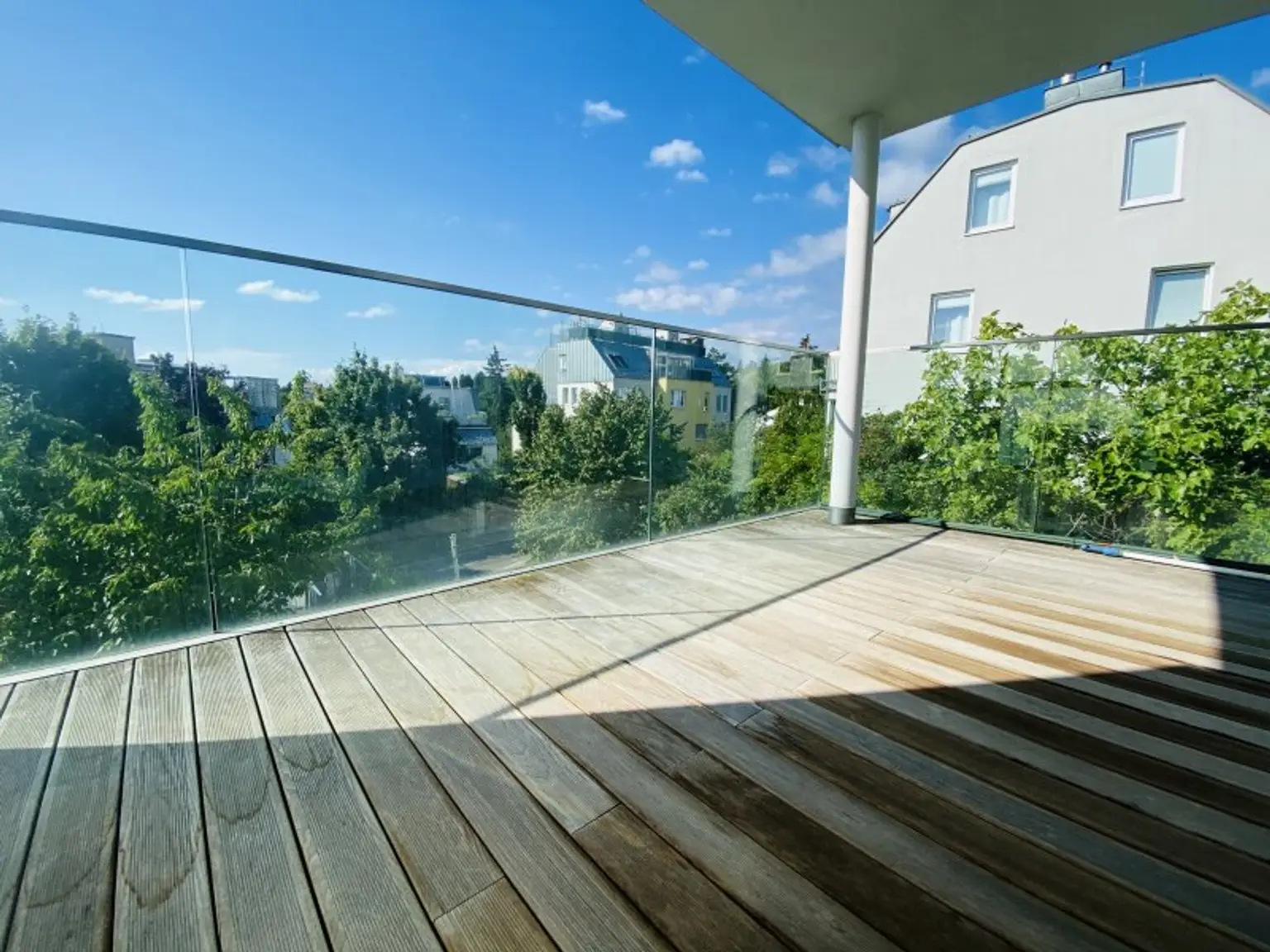 Exklusives Wohnen am Wilhelminenberg - sonnige Terrassenwohnung